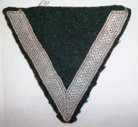 WWII RANK CHEVRON for ARMY GEFEITER 