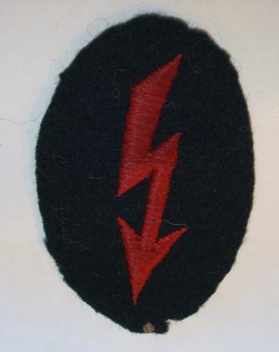 ARTILLERY SIGNALS PERSONNEL'S TRADE BADGE