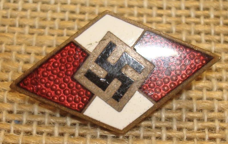 WWII GERMAN HJ MEMBERSHIP BADGE