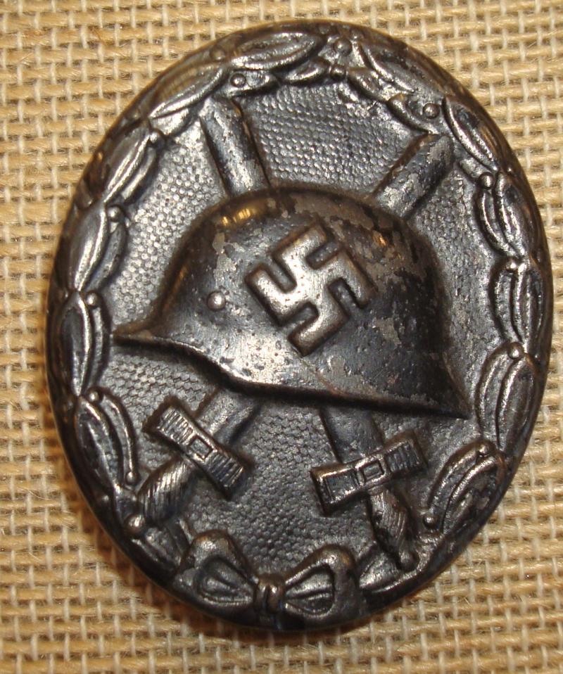 WWII GERMAN BLACK WOUND BADGE, 1939