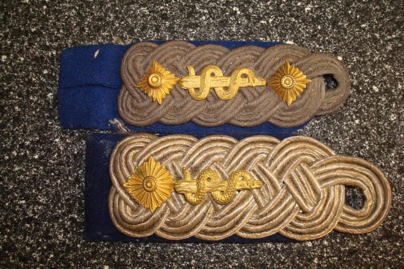 WWII GERMAN MEDICAL OBERSTLEUTNANT'S SHOULDER BOARD