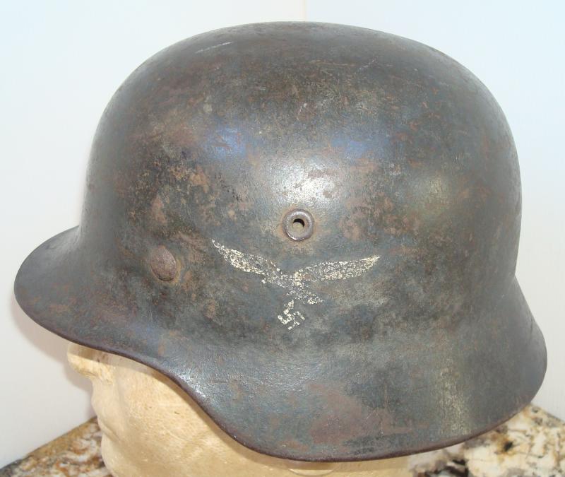 WWII GERMAN M40 LW SINGLE DECAL HELMET
