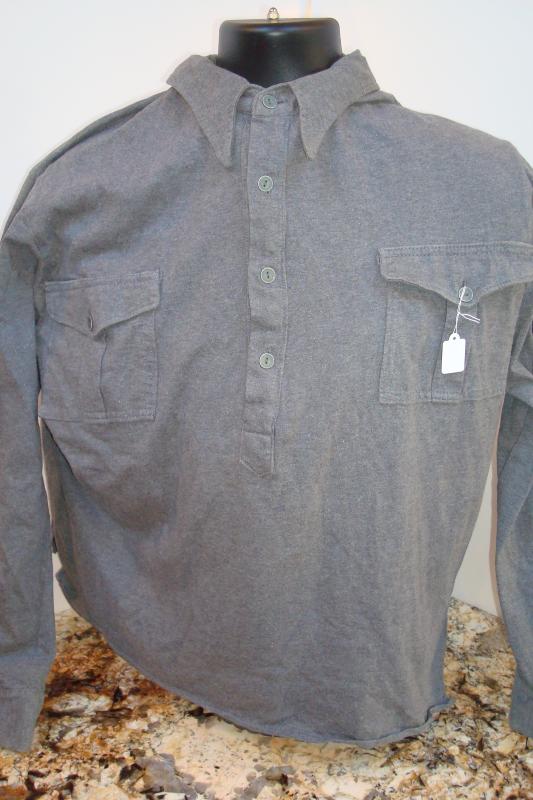 WWII GERMAN GREY PULLOVER SHIRT